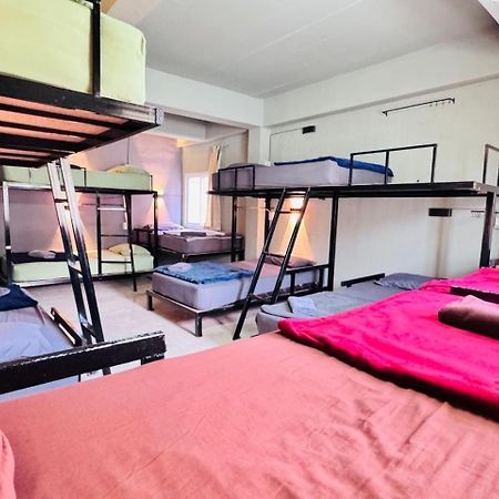 Stay At Moon Hostel Хаад Рин Экстерьер фото