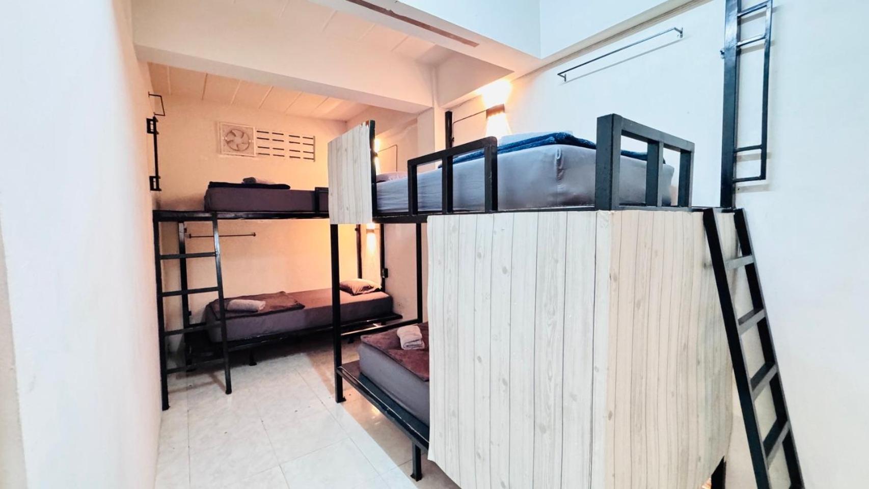 Stay At Moon Hostel Хаад Рин Экстерьер фото